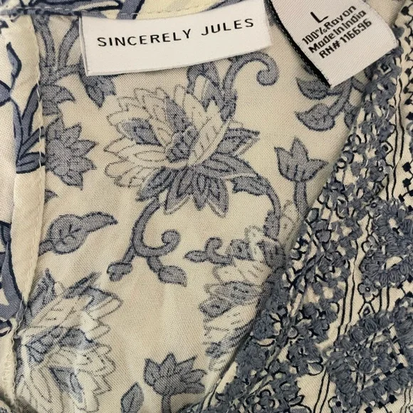 Sincerely Jules Blue and White Bishop Sleeve Sundress - Picture 4 of 4